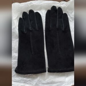 NWOT Suede Gloves